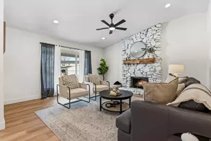 1492 E Sandy Hills Dr, Sandy, UT 84093 - Photo 9