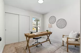 1492 E Sandy Hills Dr, Sandy, UT 84093 - Photo 19