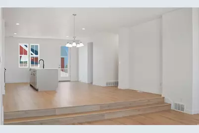 7059 W South Jordan Pkwy Pkwy S, South Jordan, UT 84009 - Photo 9