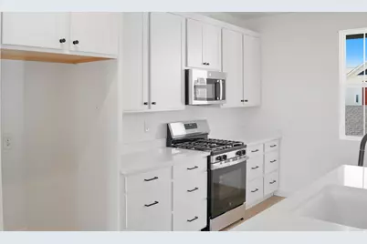 7059 W South Jordan Pkwy Pkwy S, South Jordan, UT 84009 - Photo 5