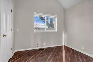 5808 S Duck Pond Ln W, Taylorsville, UT 84123 - Photo 27