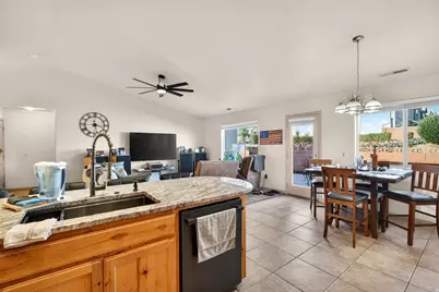 1269 E Pine Valley St, Washington, UT 84780 - Photo 13