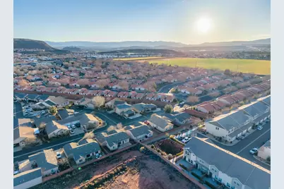 1269 E Pine Valley St, Washington, UT 84780 - Photo 55