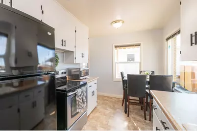 5243 S 2200 W, Roy, UT 84067 - Photo 13