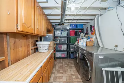 5243 S 2200 W, Roy, UT 84067 - Photo 15