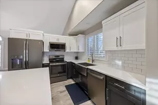 5751 W Early Dawn Dr S, West Jordan, UT 84081 - Photo 7