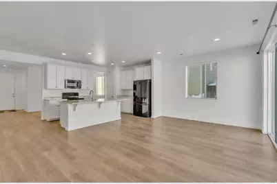 5365 N Solo St #240, Eagle Mountain, UT 84005 - Photo 9