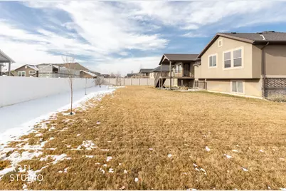 2673 W 2125 N, Farr West, UT 84404 - Photo 45