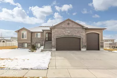 2673 W 2125 N, Farr West, UT 84404 - Photo 55