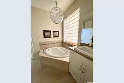 553 Strawberry Rd, Salem, UT 84653 - Photo 17