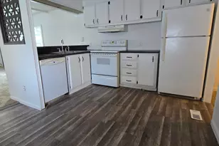 900 Century Dr, Ogden, UT 84404 - Photo 17