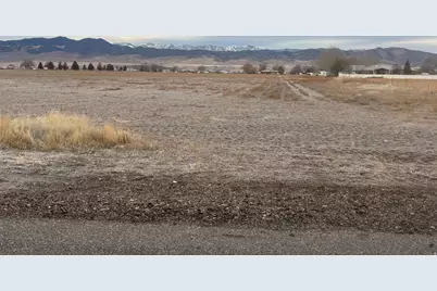 350 S 400 E, Centerfield, UT 84622 - Photo 3