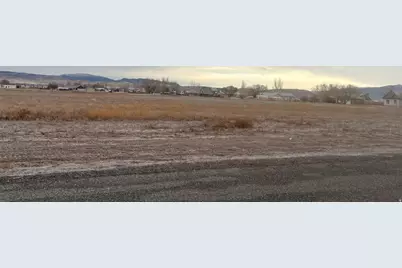 350 S 400 E, Centerfield, UT 84622 - Photo 5