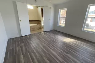 3860 Midland Dr, Roy, UT 84067 - Photo 7