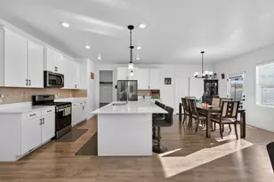 8703 W Beckville Dr, Magna, UT 84044 - Photo 13