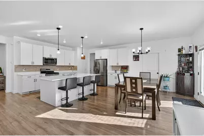 8703 W Beckville Dr, Magna, UT 84044 - Photo 15