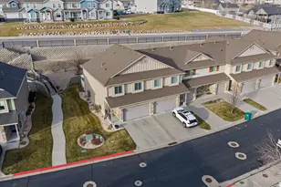 1827 E Whitetail Dr, Layton, UT 84040 - Photo 37