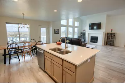 2714 N 3200 W, Plain City, UT 84404 - Photo 9