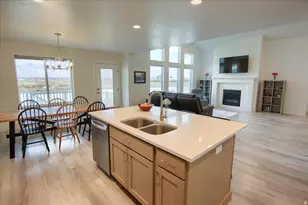 2714 N 3200 W, Plain City, UT 84404 - Photo 9