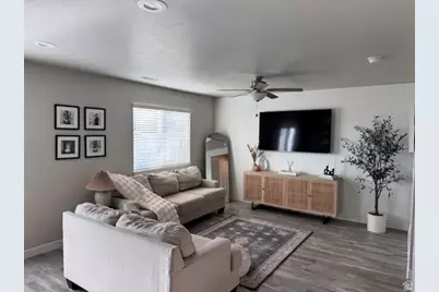 540 E Quail Ln, Layton, UT 84041 - Photo 9