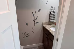 540 E Quail Ln, Layton, UT 84041 - Photo 5