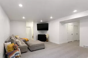 677 E Kings Landing, Tooele, UT 84074 - Photo 23