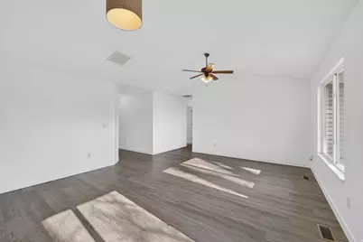 599 W 975 S, Lehi, UT 84043 - Photo 5