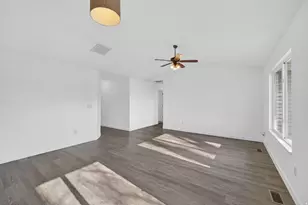 599 W 975 S, Lehi, UT 84043 - Photo 5