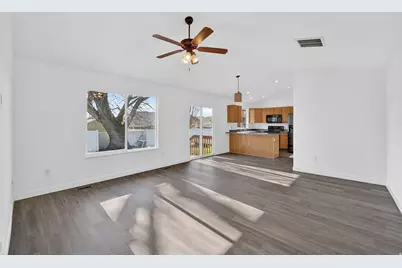 599 W 975 S, Lehi, UT 84043 - Photo 3