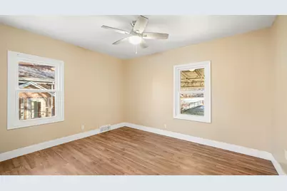 1116 S Liberty Ave, Ogden, UT 84404 - Photo 9