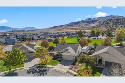 4122 E Sioux St, Eagle Mountain, UT 84005 - Photo 39