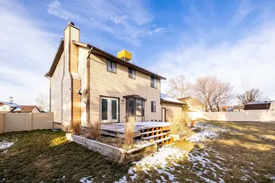 2798 N 1525 E, Layton, UT 84040 - Photo 33