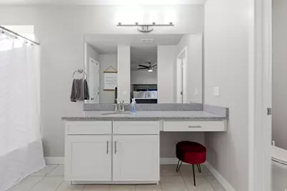 1543 W Parkview Dr, Syracuse, UT 84075 - Photo 23