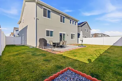 1543 W Parkview Dr, Syracuse, UT 84075 - Photo 31