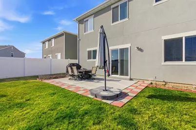 1543 W Parkview Dr, Syracuse, UT 84075 - Photo 29