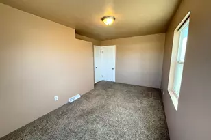 264 W 300 N, Mount Pleasant, UT 84647 - Photo 17