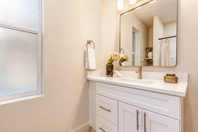 957 S Lake St E, Salt Lake City, UT 84105 - Photo 17