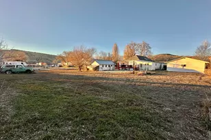 1855 W 2000 N, Helper, UT 84526 - Photo 35