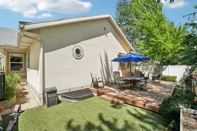 798 E Spruce Tree Ln, Sandy, UT 84094 - Photo 39