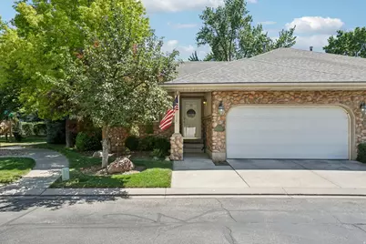 798 E Spruce Tree Ln, Sandy, UT 84094 - Photo 1