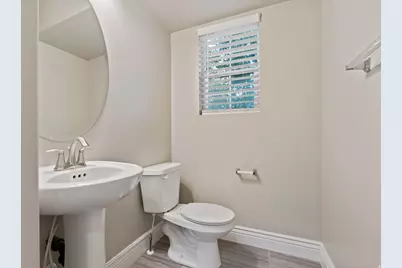 185 E Majestic Elms Pl, South Salt Lake, UT 84115 - Photo 7