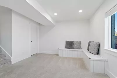 8112 N Clydesdale Dr E, Eagle Mountain, UT 84005 - Photo 19