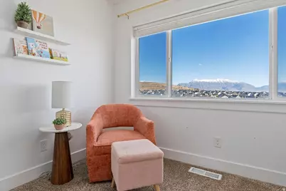 8112 N Clydesdale Dr E, Eagle Mountain, UT 84005 - Photo 11