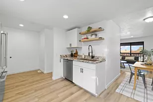 7265 S 1950 E, Cottonwood Heights, UT 84121 - Photo 5