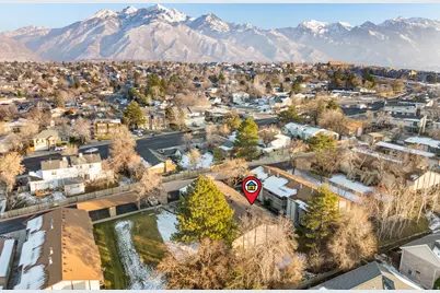 7265 S 1950 E #14, Cottonwood Heights, UT 84121 - Photo 29