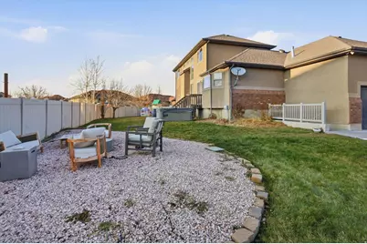 1340 S 4125 W, Syracuse, UT 84075 - Photo 67
