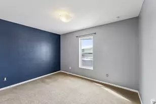 975 E 1175 S, Kaysville, UT 84037 - Photo 9