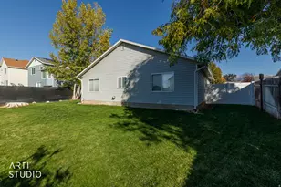 1961 S 100 W, Clearfield, UT 84015 - Photo 27