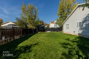 1961 S 100 W, Clearfield, UT 84015 - Photo 27