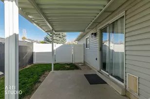 1961 S 100 W, Clearfield, UT 84015 - Photo 23